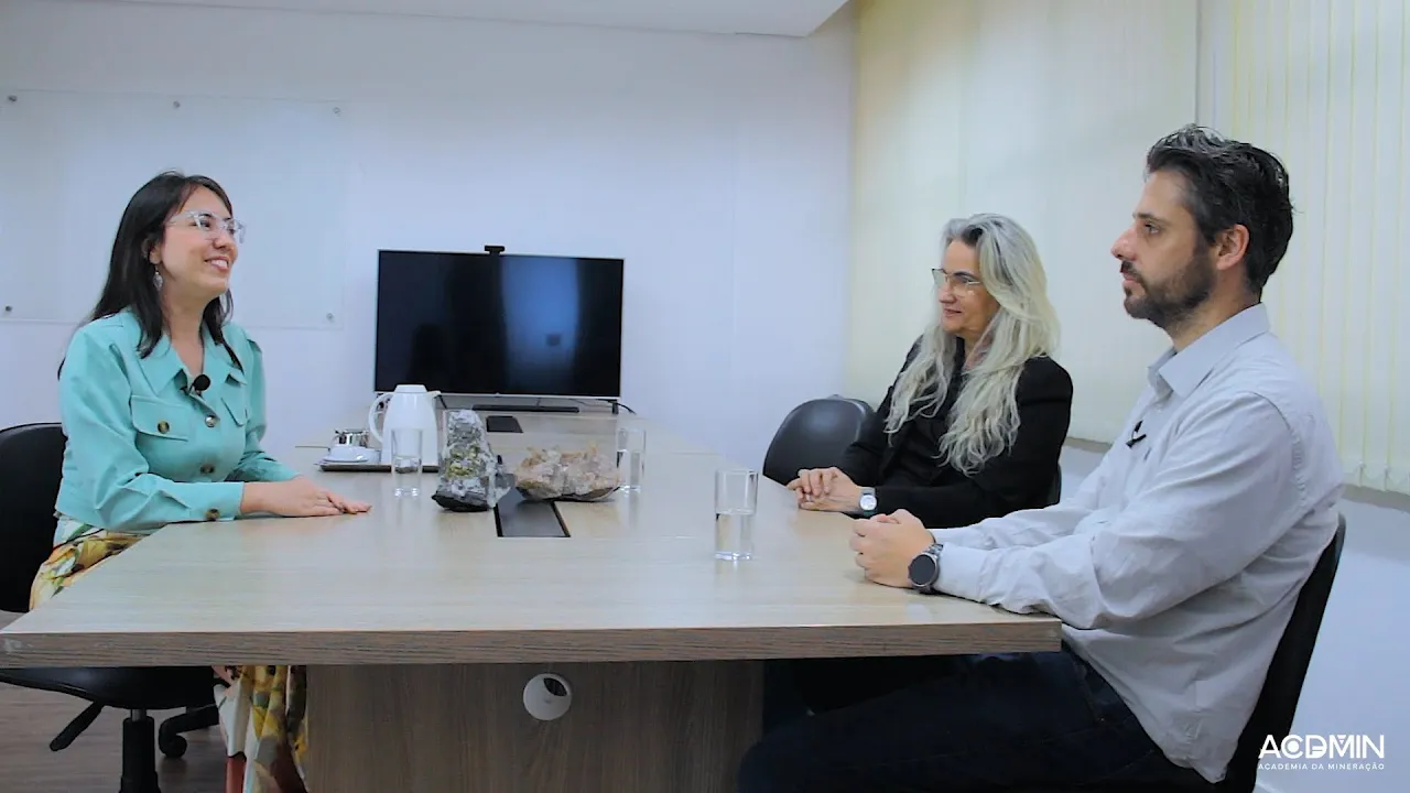 Um pouco sobre ESG | Um Bate Papo Adriana Solé, Henrique Cabalero e Marcela Tainã – Parte 1 Um pouco sobre ESG | Um Bate Papo Adriana Solé, Henrique Cabalero e Marcela Tainã – Parte 1