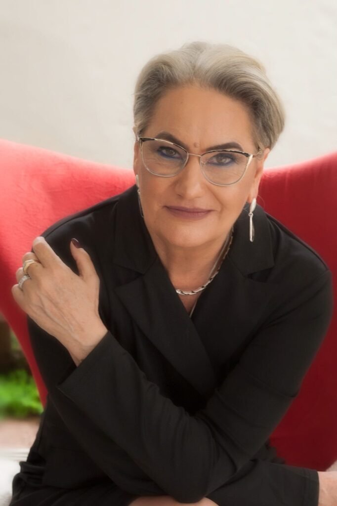 Tradecon Business parabeniza Adriana Solé pela recondução ao Conselho Fiscal da Vale S.A.